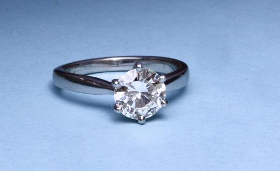 2 CT DIAMOND SOLITAIRE ENGAGEMENT RING