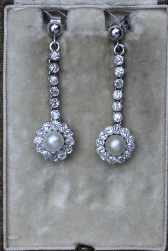 BEAUTIFUL ANTIQUE DIAMOND AND PEARL EARRINGS