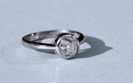 CHUNKY OLD-CUT DIAMOND SOLITAIRE ENGAGEMENT RING