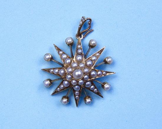 FINE QUALITY LARGE  VICTORIAN STAR PENDANT BROOCH