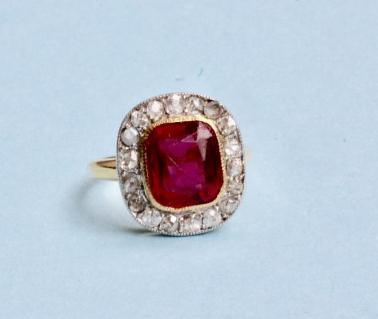 VINTAGE RED SPINEL AND DIAMOND ENGAGEMENT RING