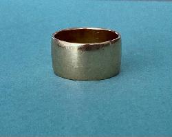 Retro Wide Wedding Ring