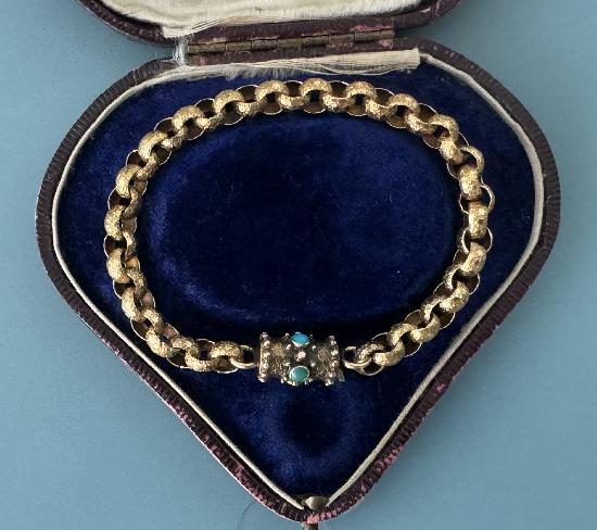 19th CENTURY GEORGIAN FANCY LINK BRACELET 