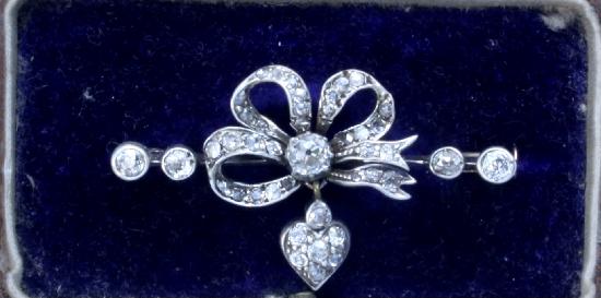ANTIQUE VICTORIAN DIAMOND HEART AND BOW BROOCH