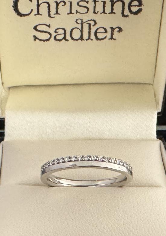 BEST QUALITY PLATINUM AND DIAMOND ETERNITY RING