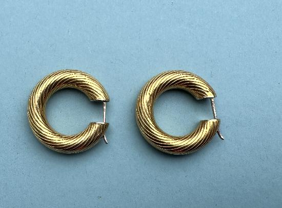 FINE QUALITY VINTAGE 18CT GOLD HOOP EARRINGS