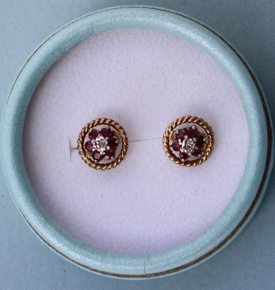 RETRO RUBY DIAMOND AND GOLD EARRINGS 