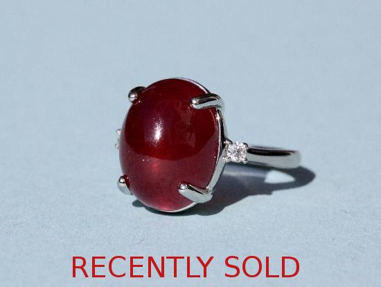 AFRICAN RUBY AND DIAMOND RING PLATINUM 