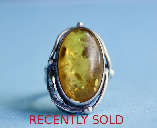 ART NOUVEAU LARGE AMBER AND SILVER RING
