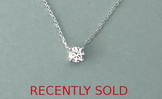 DIAMOND SOLITAIRE PENDANT