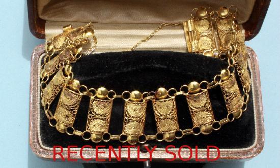 GOLD INDIAN  PANEL BRACELET