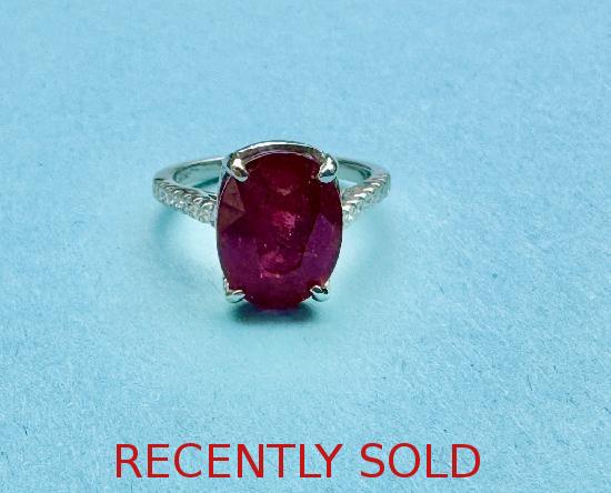 VINTAGE 5ct  RUBY AND DIAMOND PLATINUM ENGAGEMENT RING.