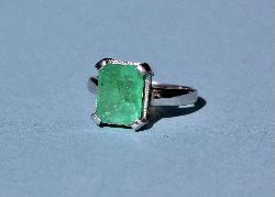  Platinum Emerald-cut Emerald Ring