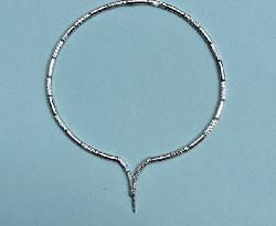 Attractive White Gold Choker Necklace 