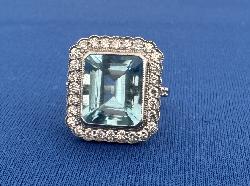 Beautiful Huge Aquamarine And Diamond Ring
