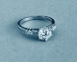 Beautiful Solitaire Diamond Engagement Ring