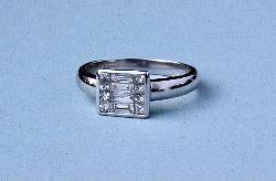 Gorgeous Diamond Engagement Ring