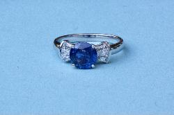 Gorgeous Sapphire And Diamond Engagement Ring