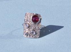Stylish Art Deco Diamond Ring