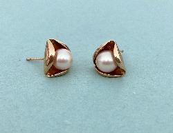 Vintage Pearl And Gold Earrings 