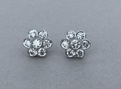 Vintage Pretty Daisy Cluster Earrings